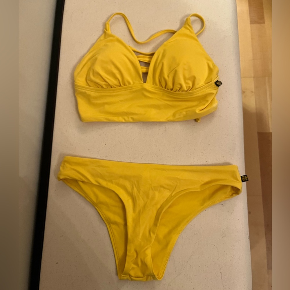 Yellow XS/S La Vie En Rose Bikini